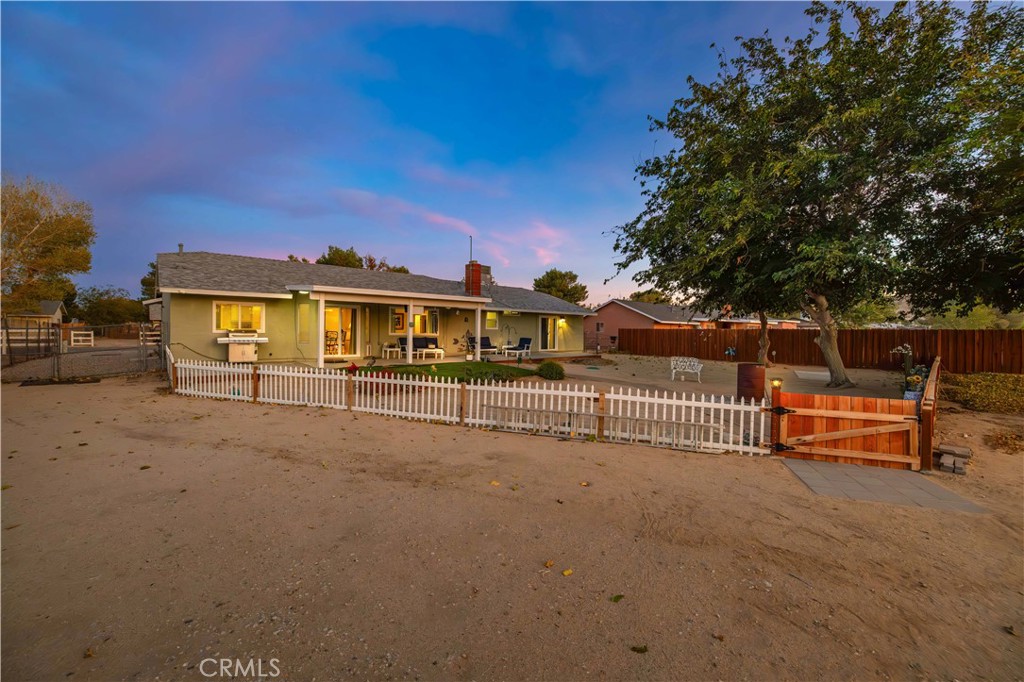 40305 174th Street East