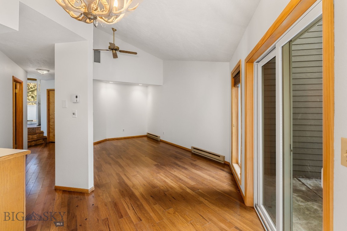 1725 W Koch Street 6