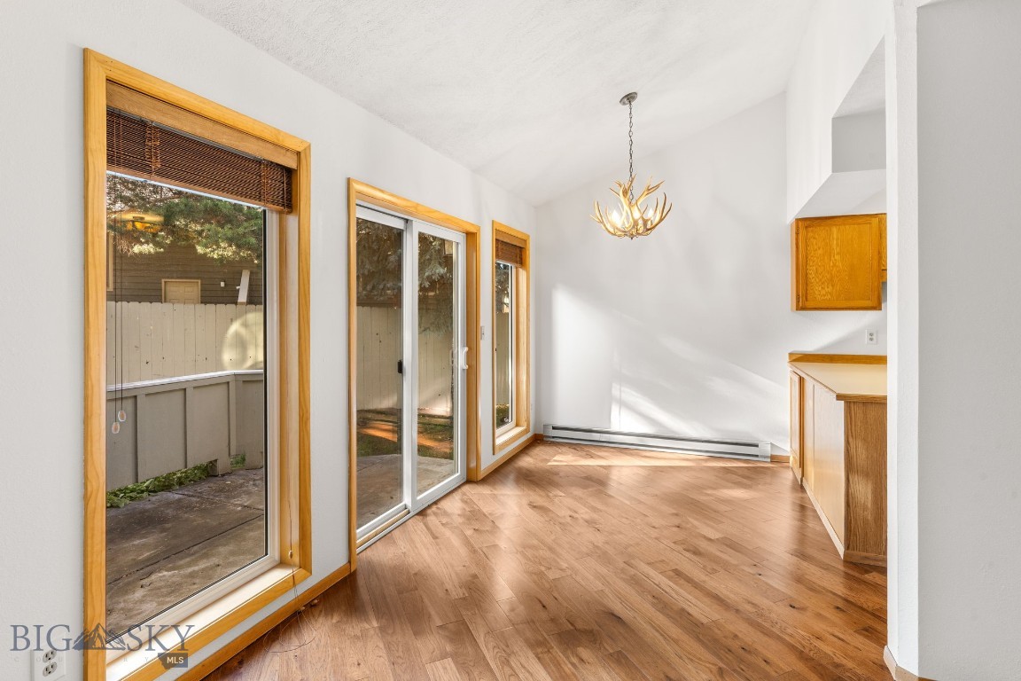 1725 W Koch Street 6