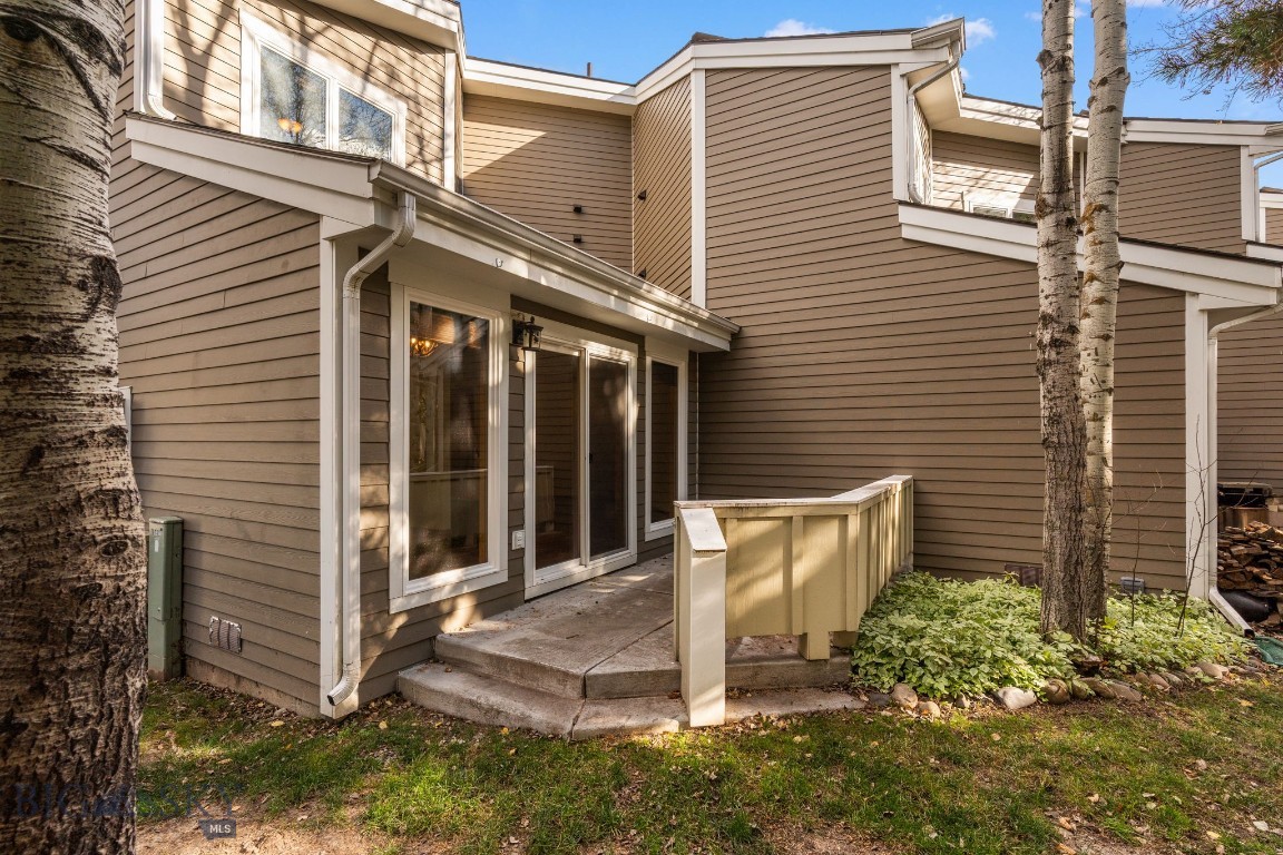 1725 W Koch Street 6