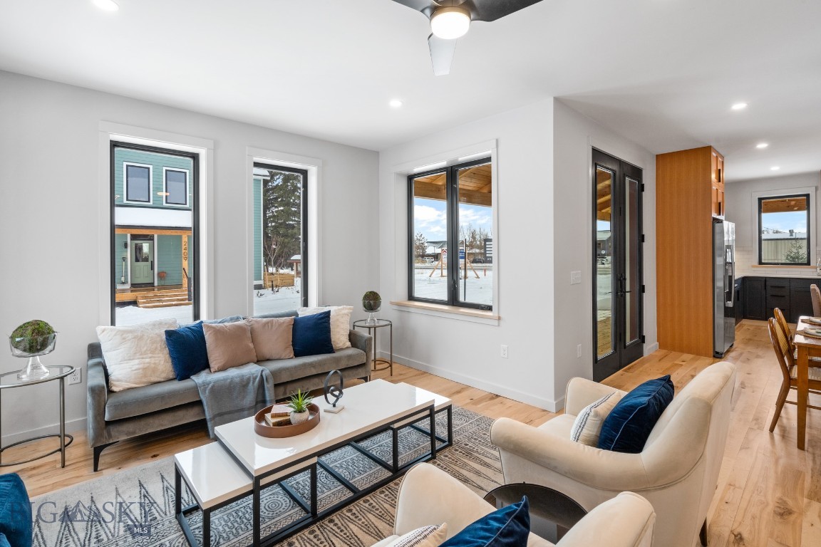 2402 Blue Silos Way