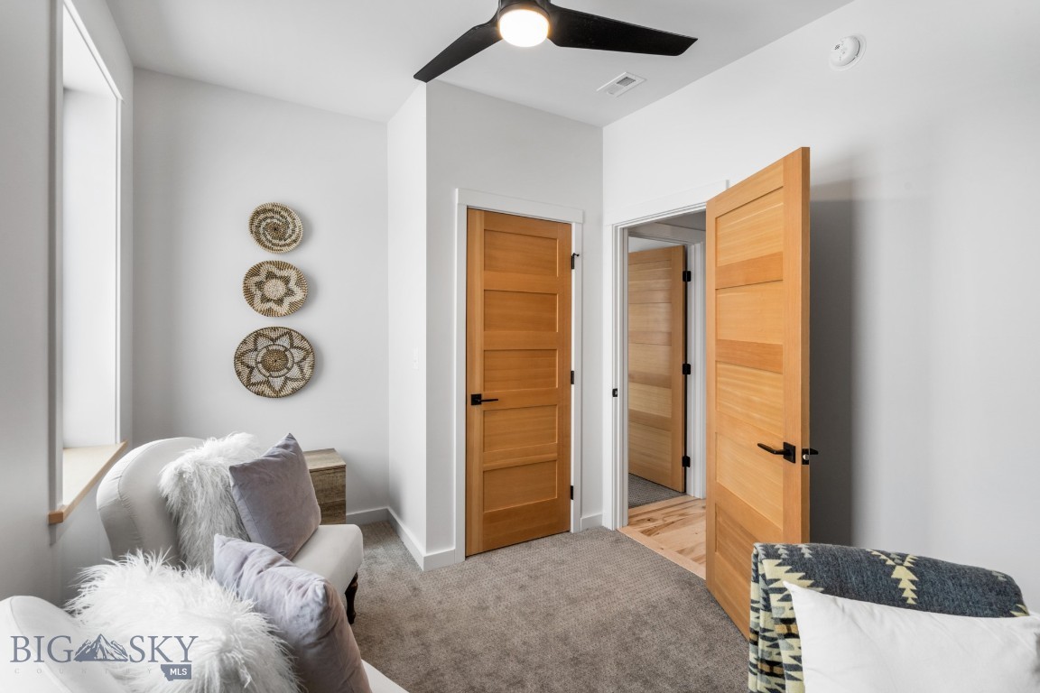 2402 Blue Silos Way