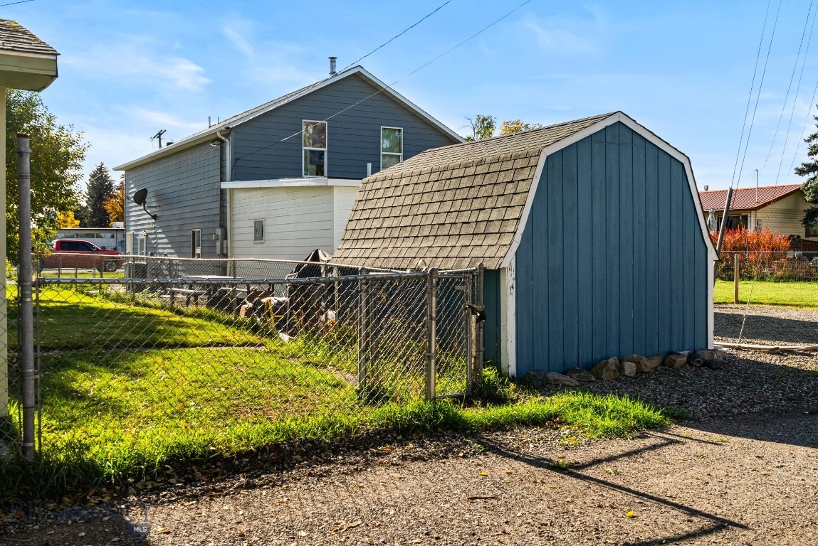 91 E Allison Avenue