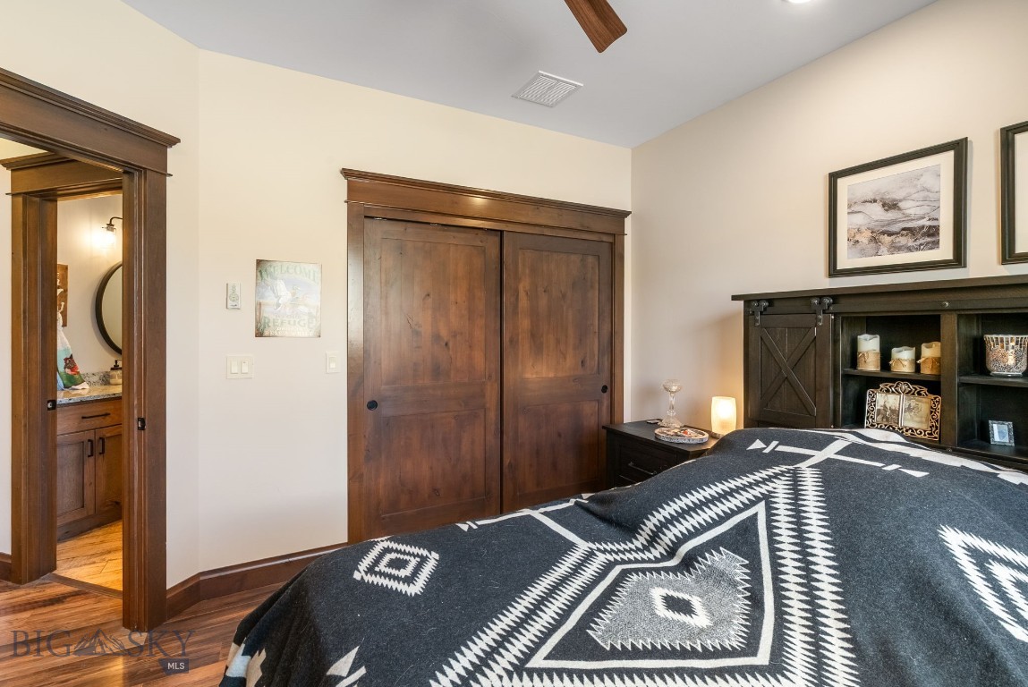 100 Saddle Ridge