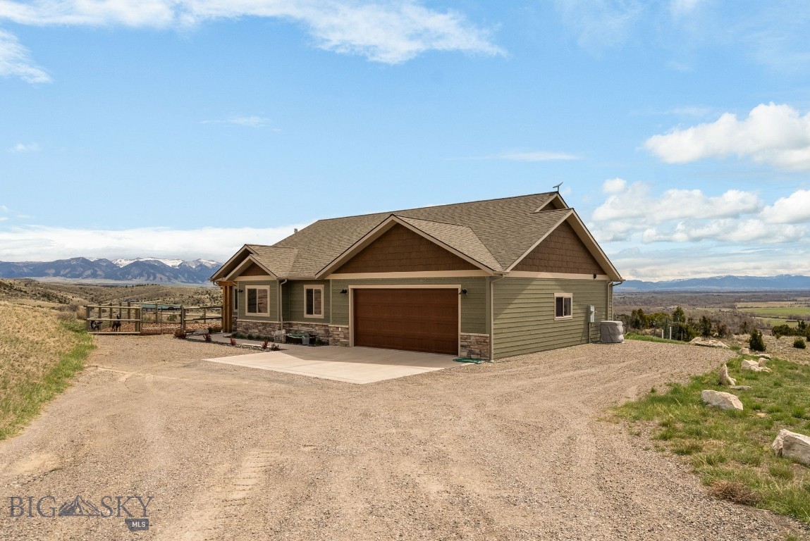100 Saddle Ridge