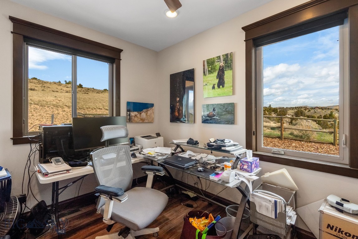 100 Saddle Ridge