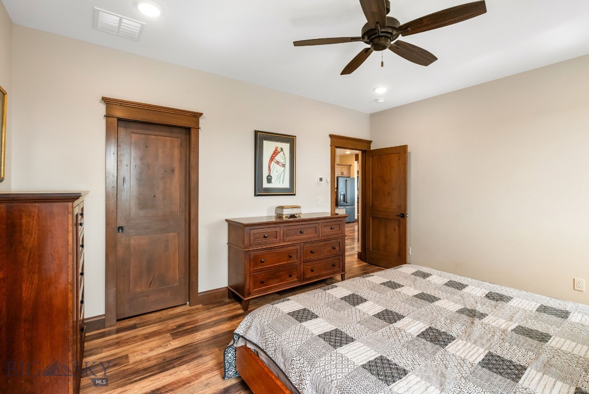100 Saddle Ridge