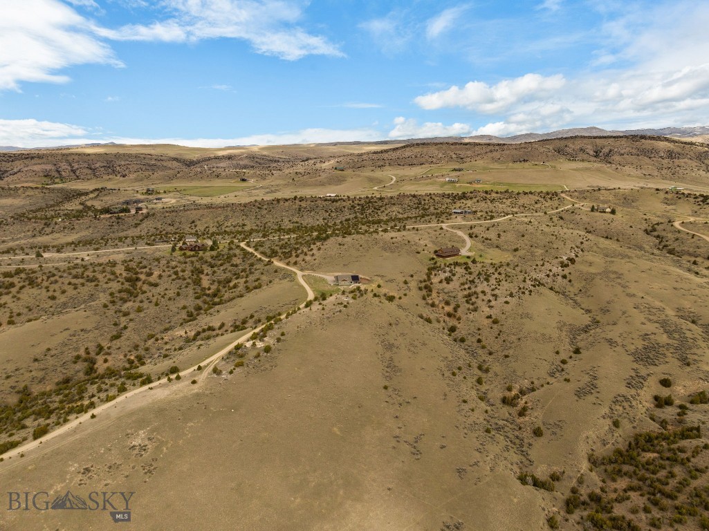 100 Saddle Ridge