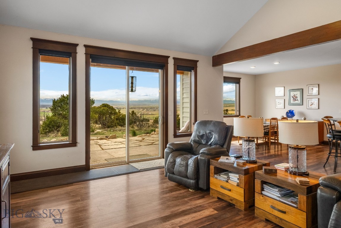 100 Saddle Ridge