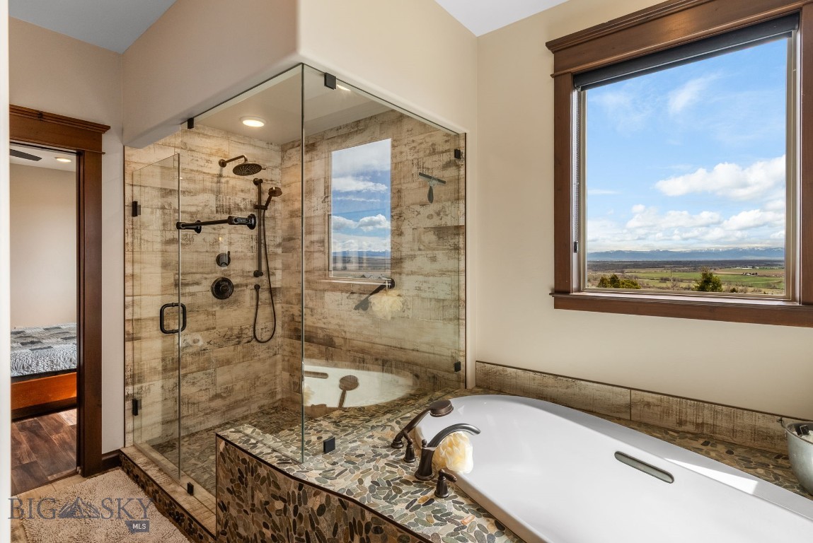 100 Saddle Ridge
