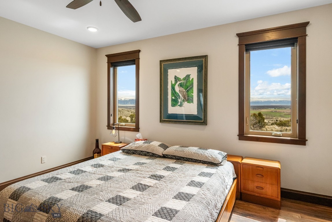 100 Saddle Ridge