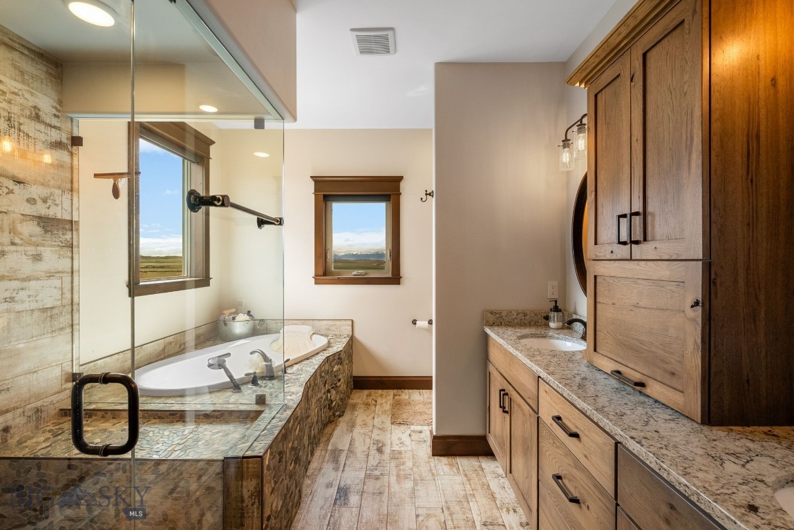 100 Saddle Ridge