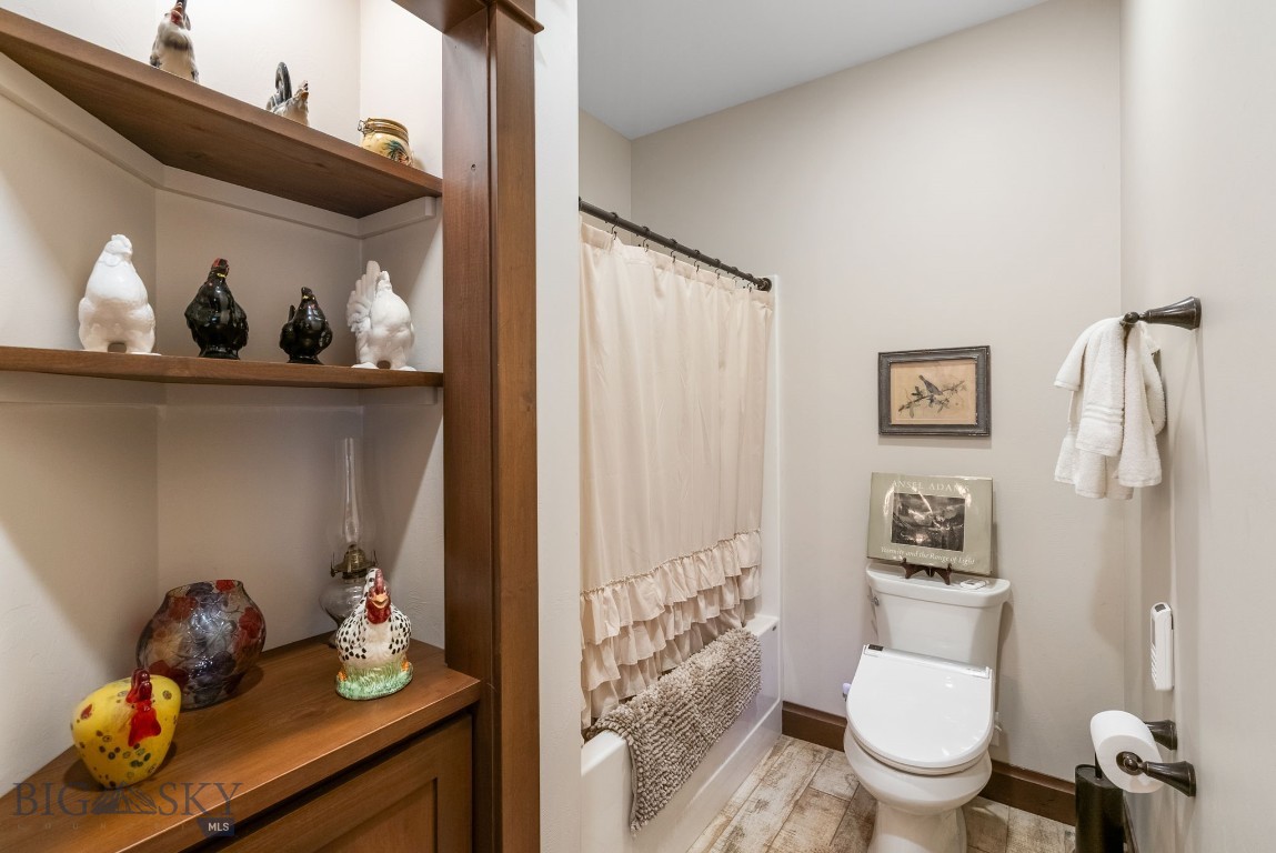 100 Saddle Ridge