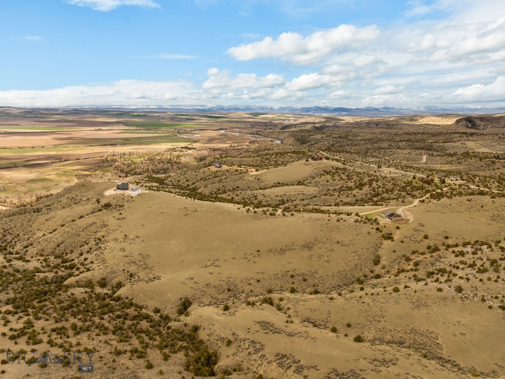 100 Saddle Ridge