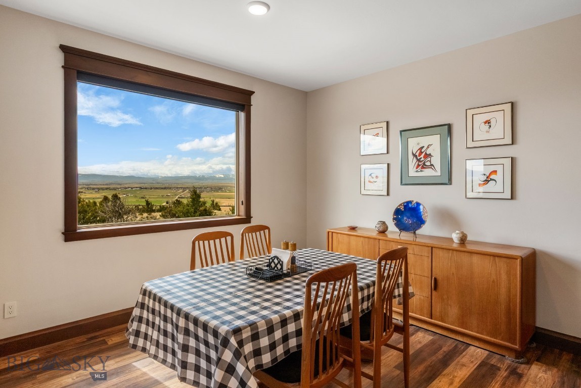 100 Saddle Ridge