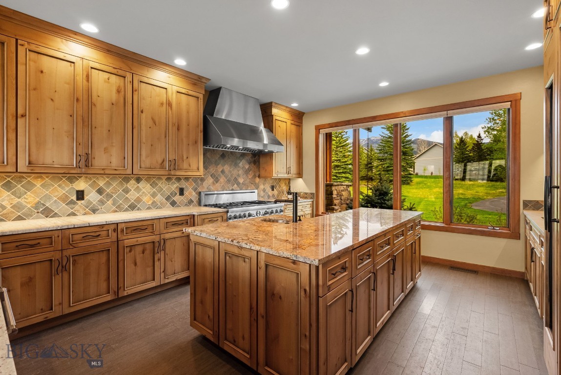 334 Sky Crest Drive