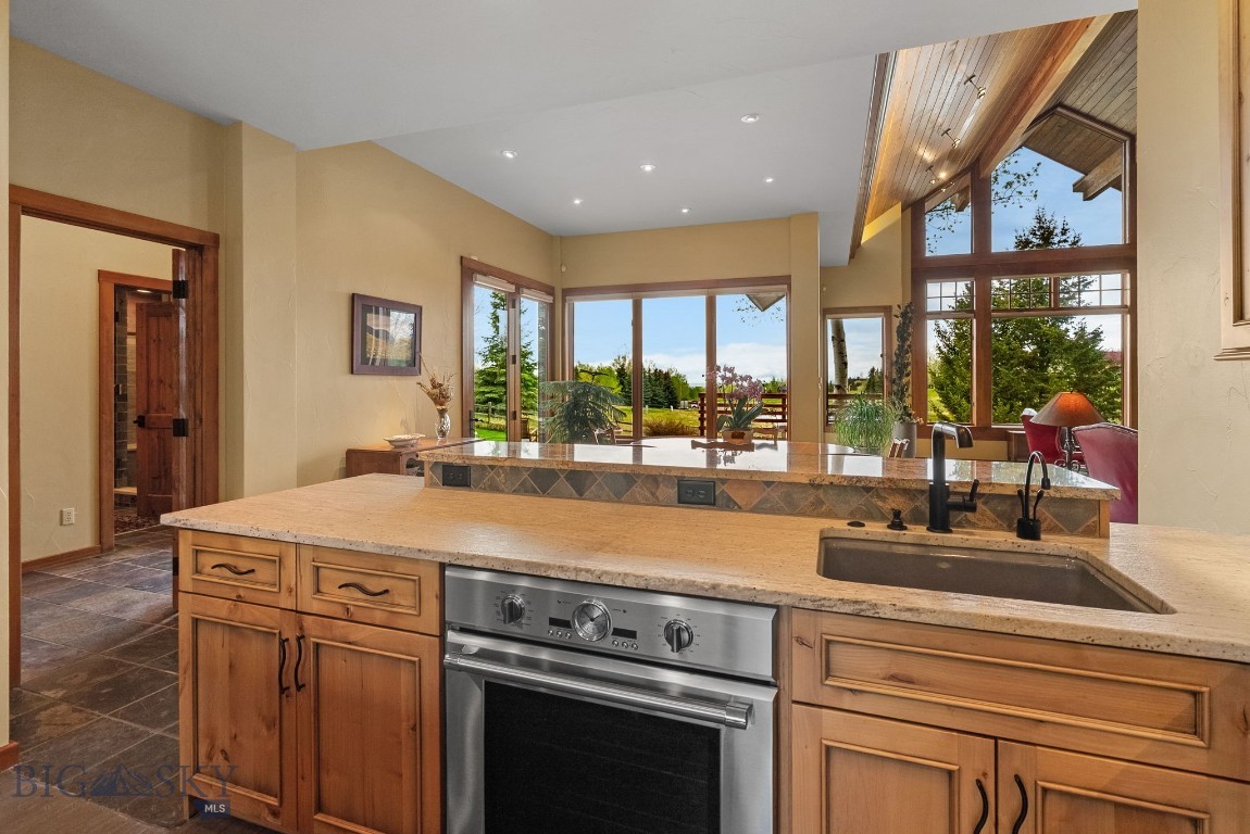 334 Sky Crest Drive