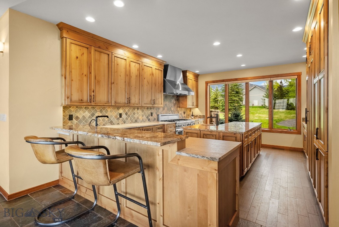 334 Sky Crest Drive