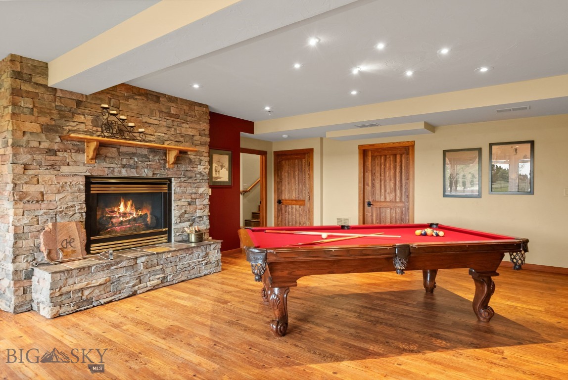 334 Sky Crest Drive