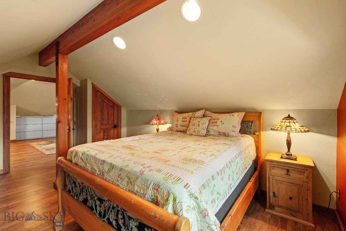 334 Sky Crest Drive