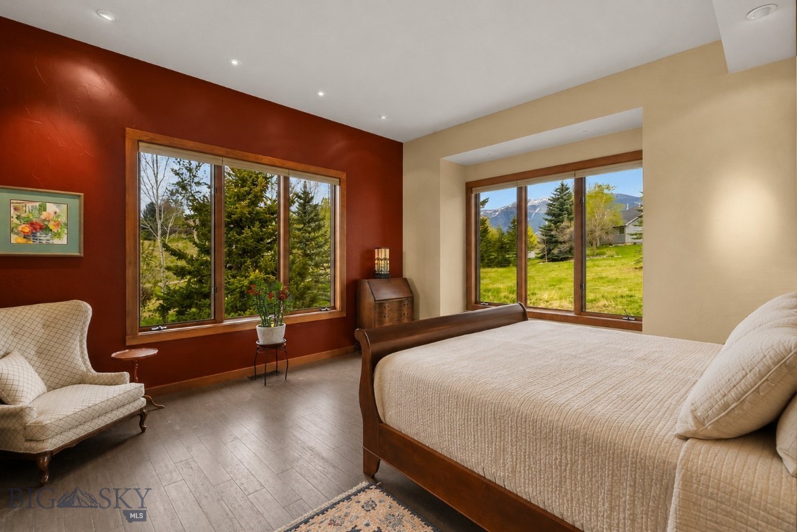 334 Sky Crest Drive