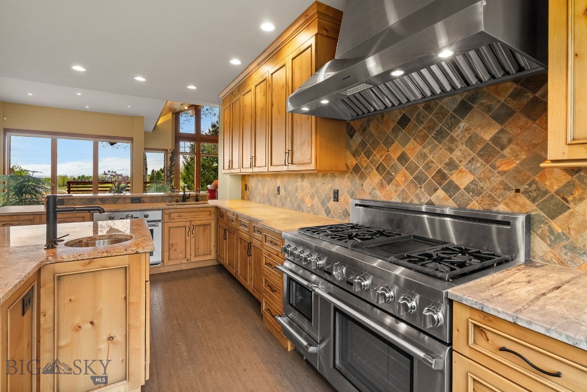 334 Sky Crest Drive