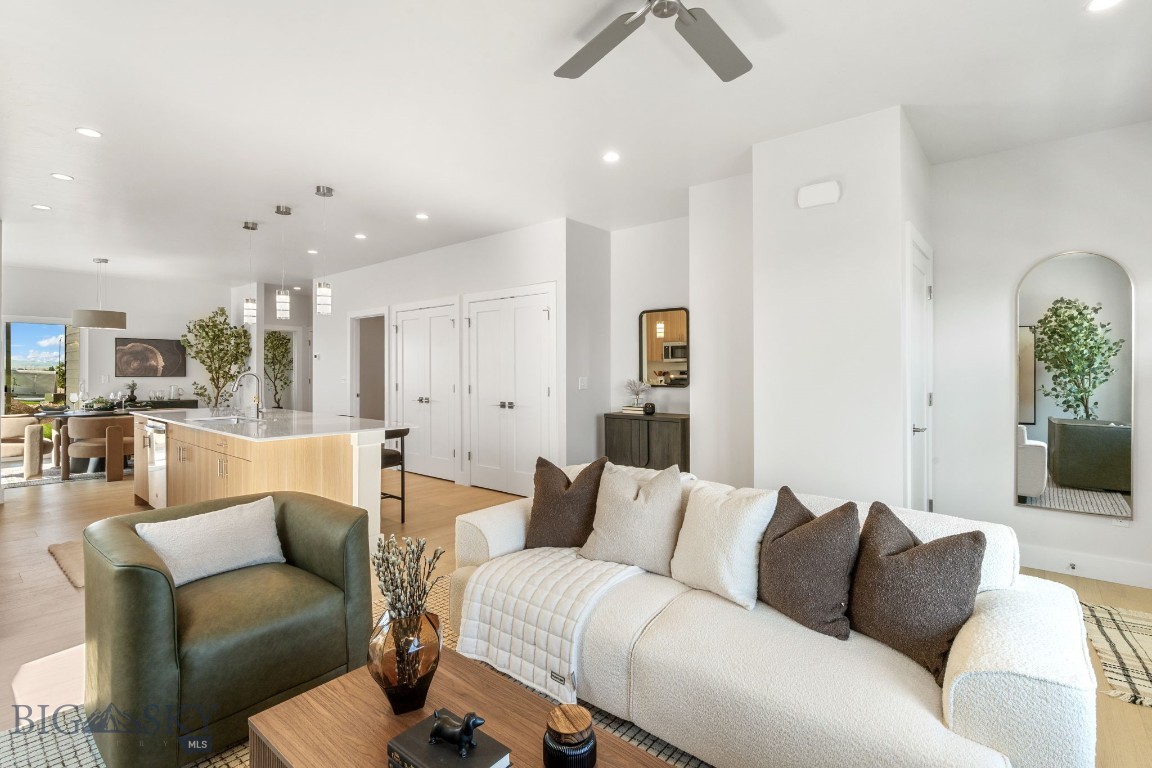 805 Spaniel Lane