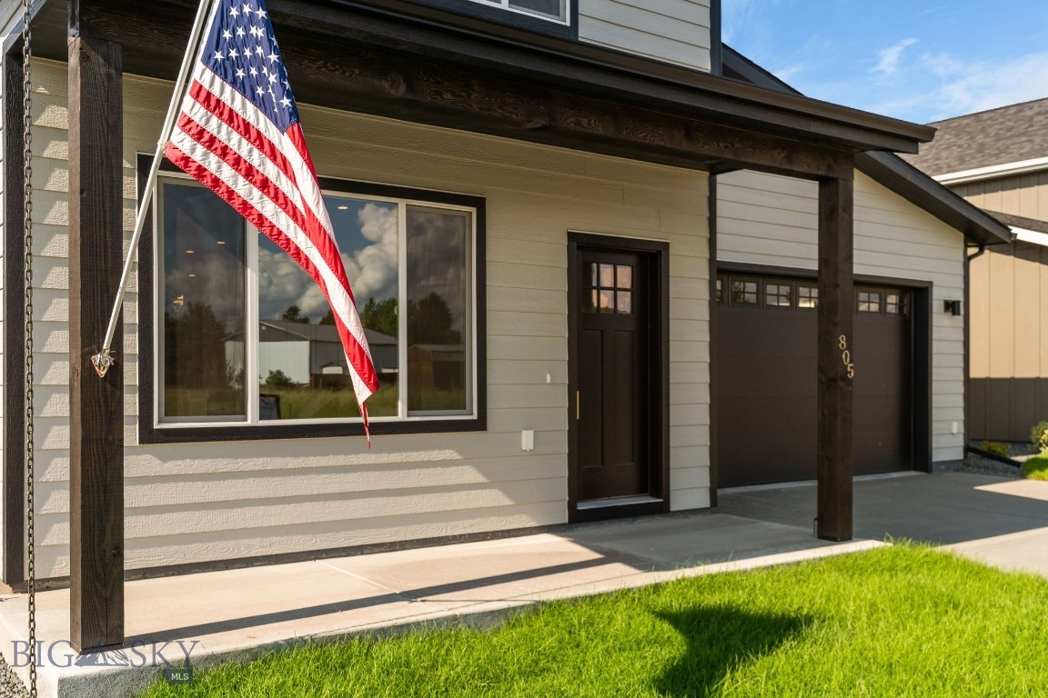 805 Spaniel Lane