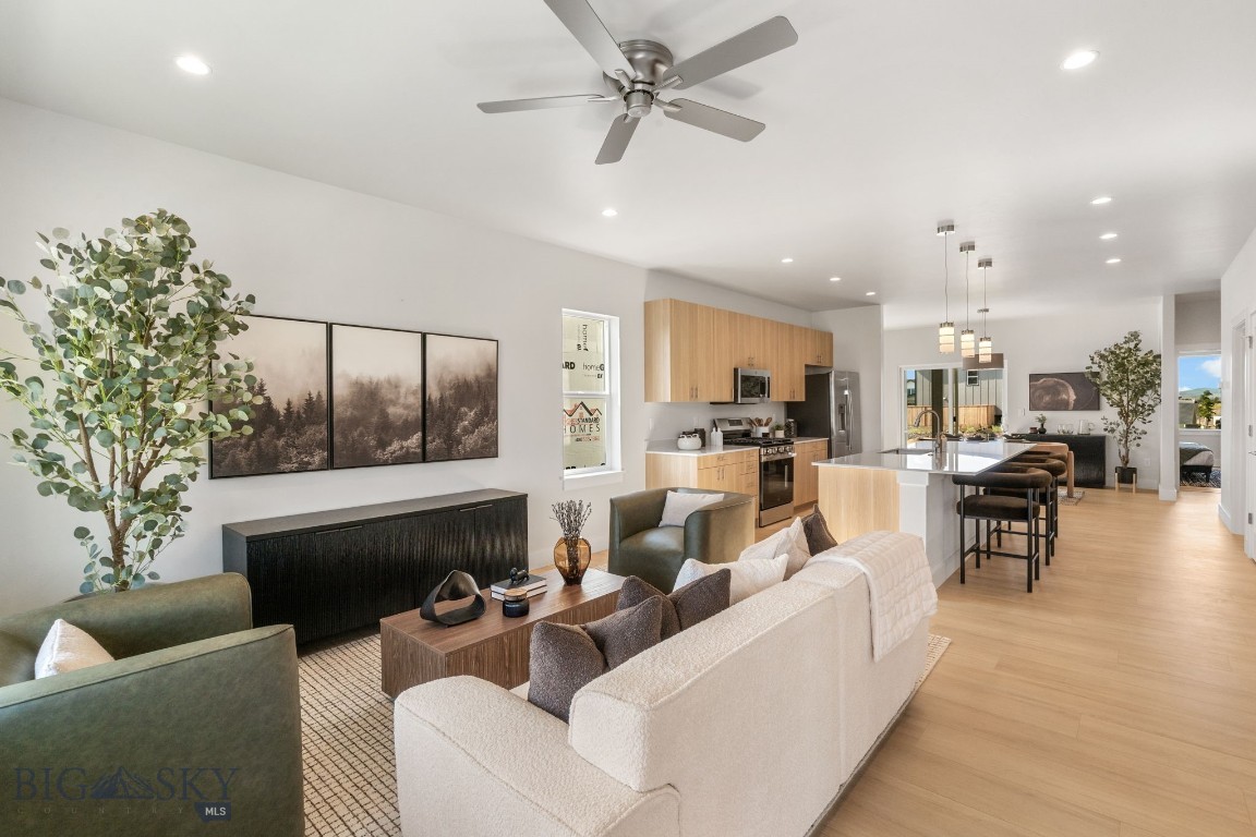 805 Spaniel Lane