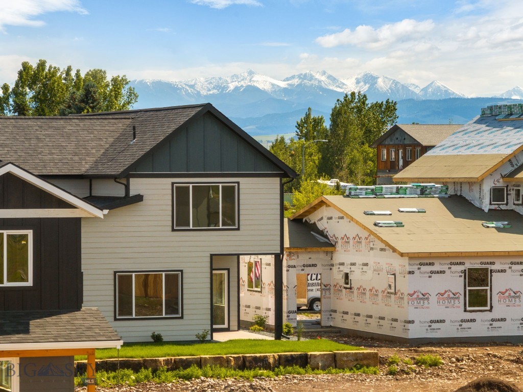 805 Spaniel Lane