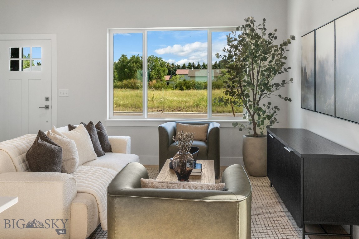 805 Spaniel Lane