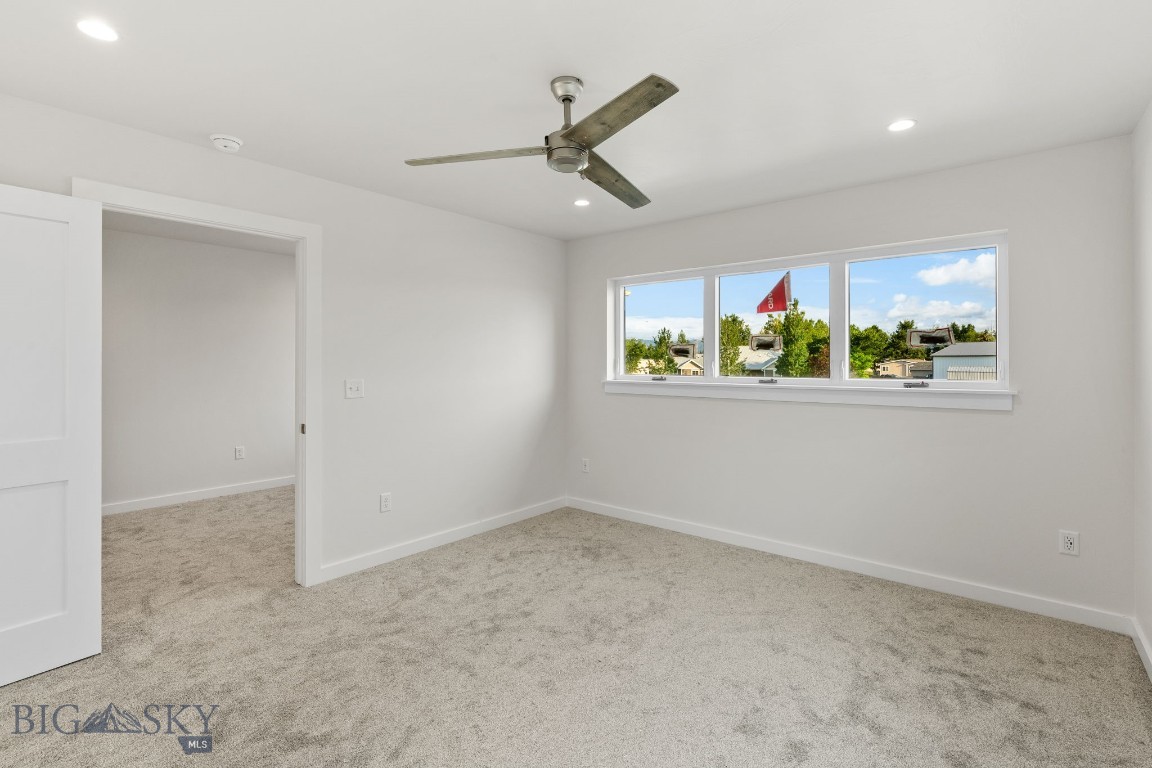 811 Spaniel Lane
