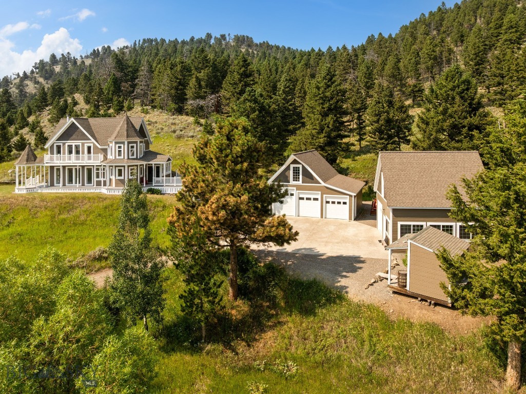 2919 Hawkline Road