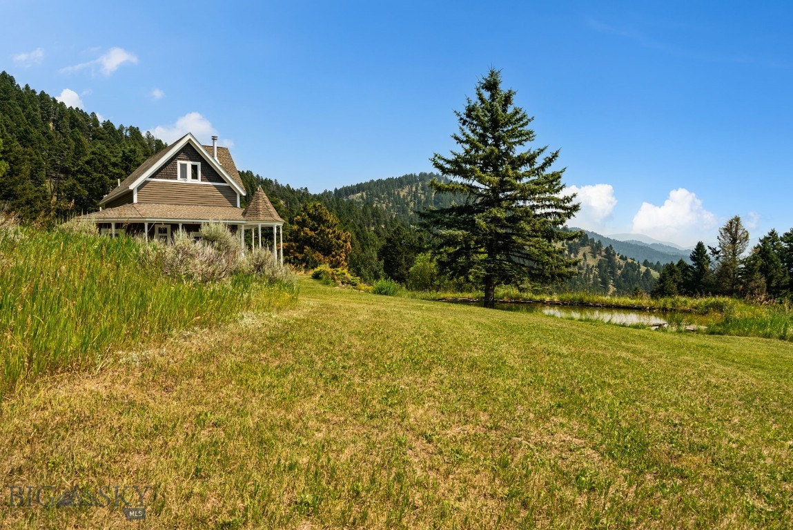 2919 Hawkline Road
