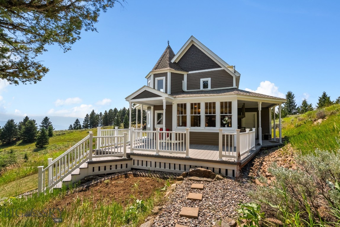 2919 Hawkline Road