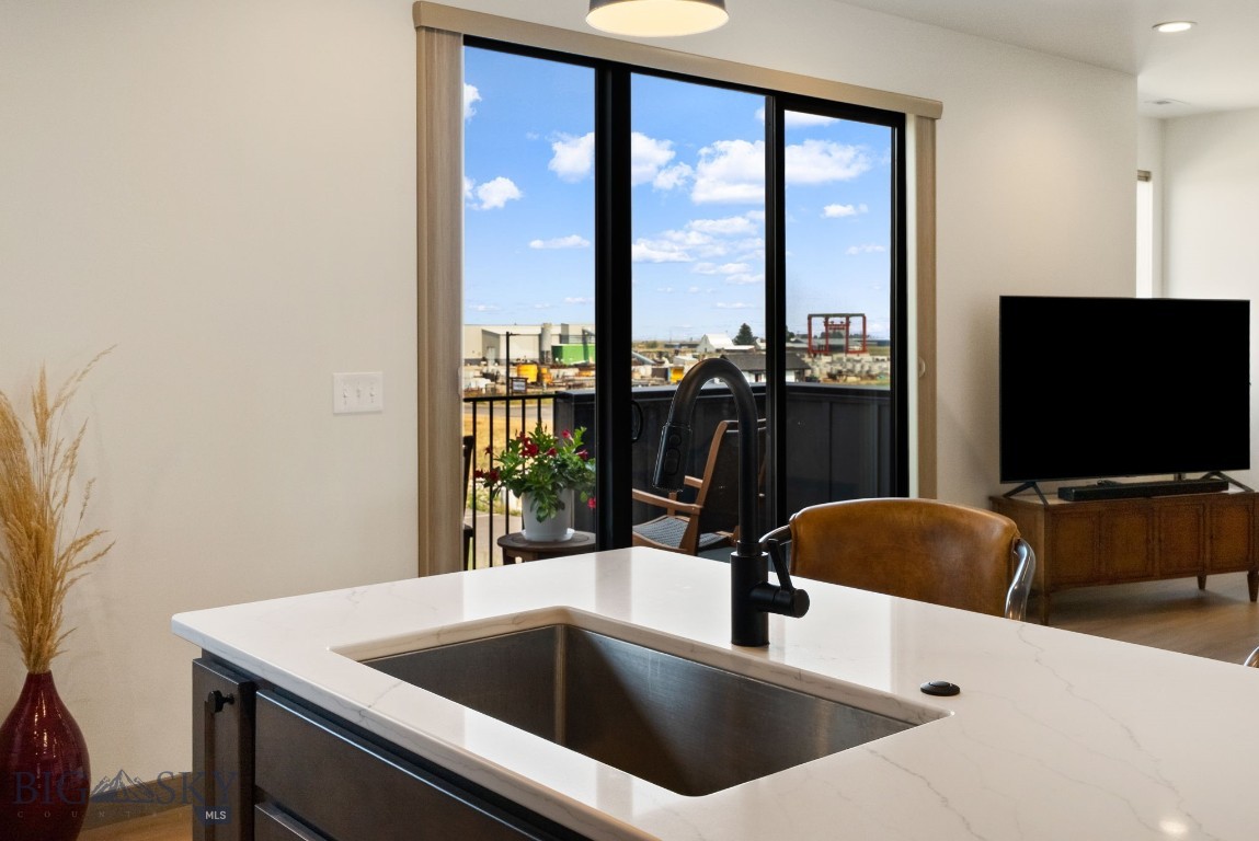 2603 Fremont Street