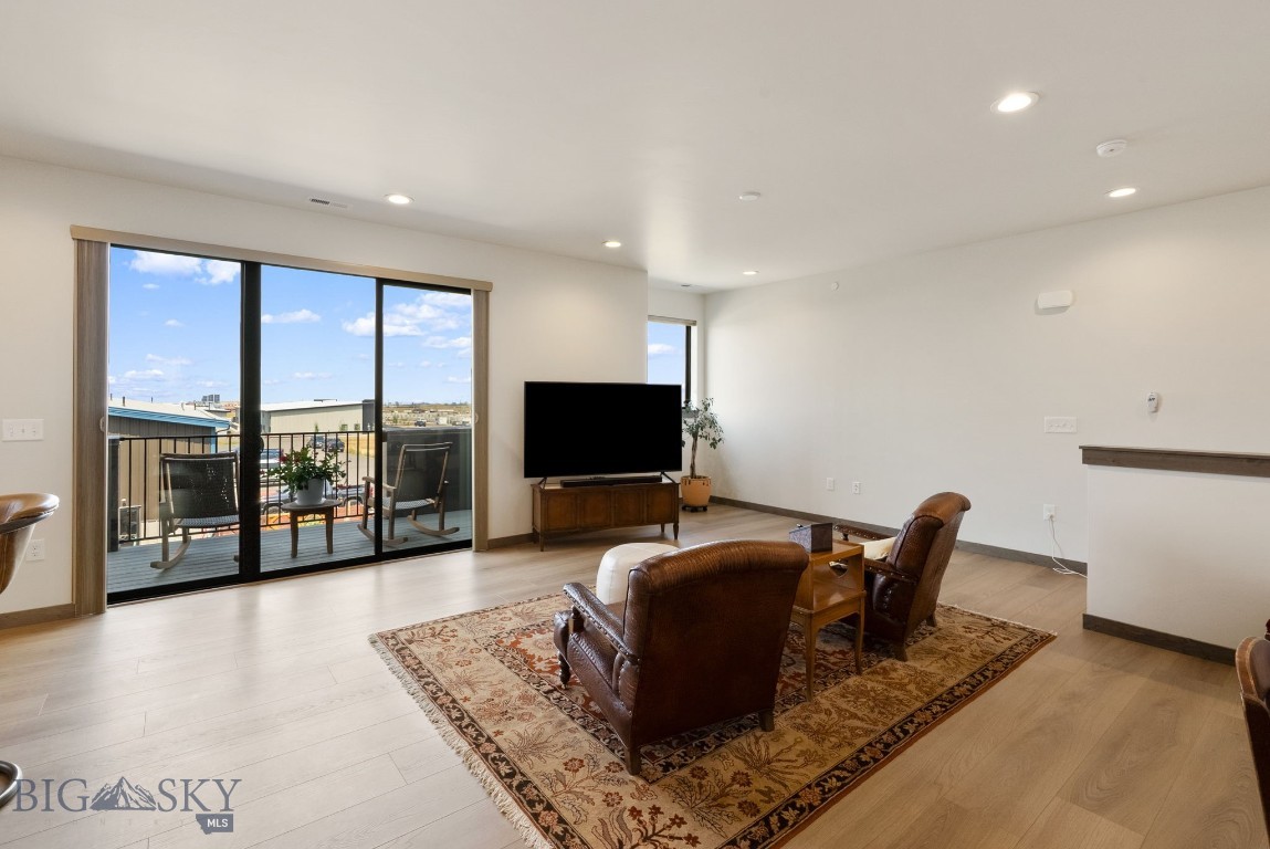2603 Fremont Street