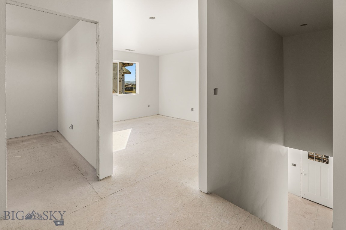 827 Spaniel Lane