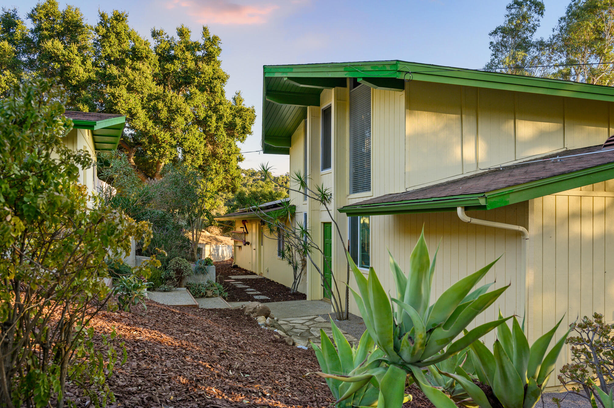 1972 Las Canoas Road