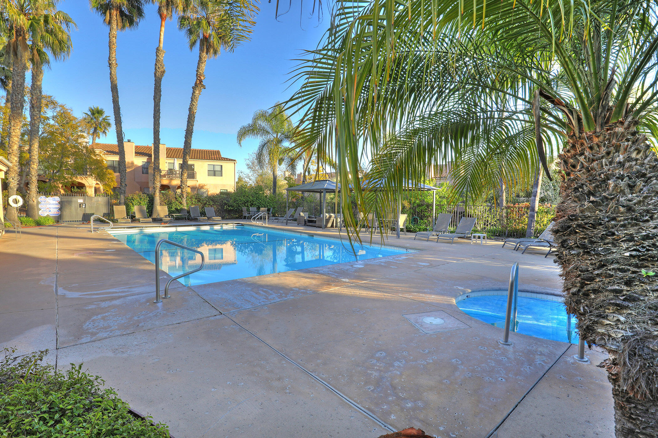 4633 Gerona Way