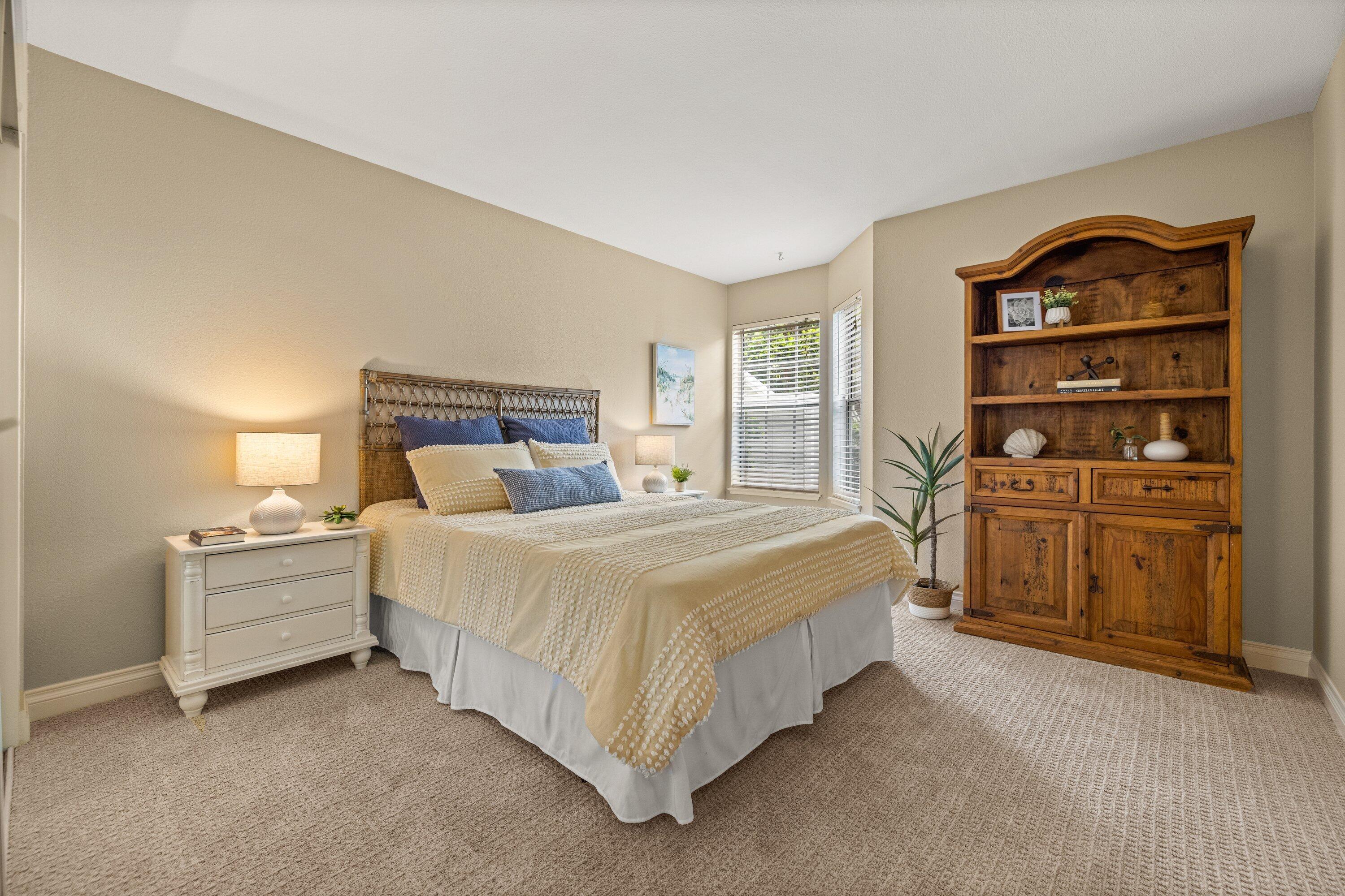 7636 Hollister Avenue, 259