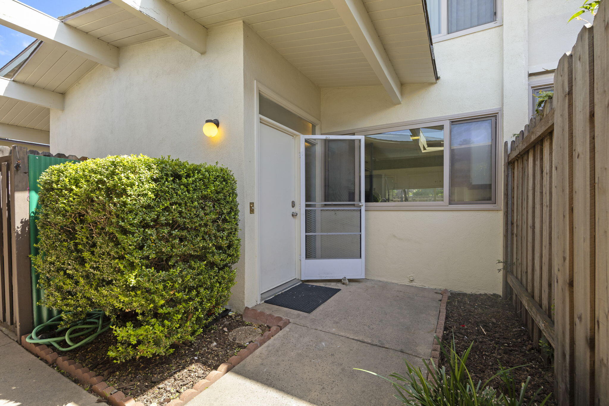 142 Hemlock Lane