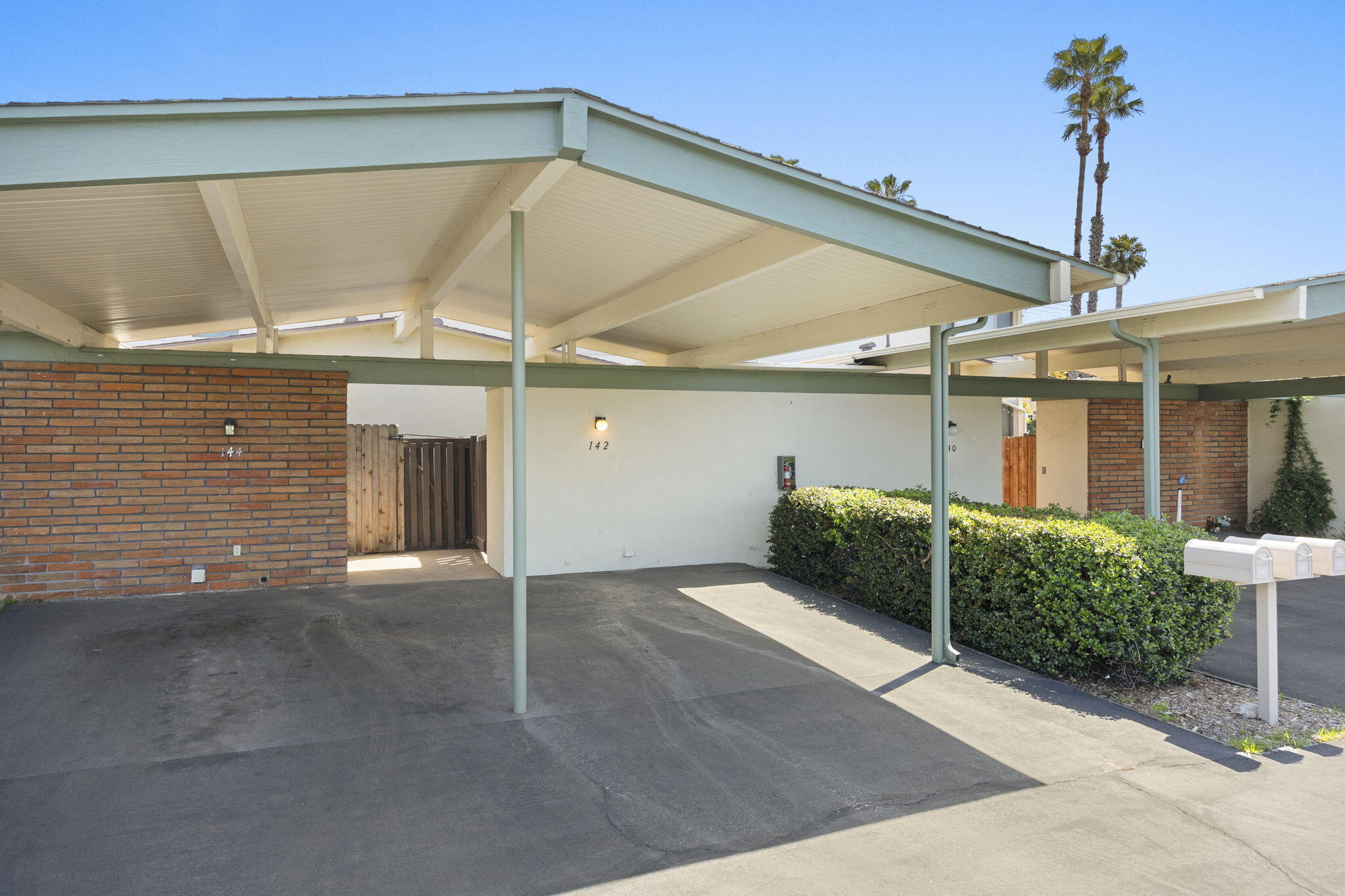 142 Hemlock Lane