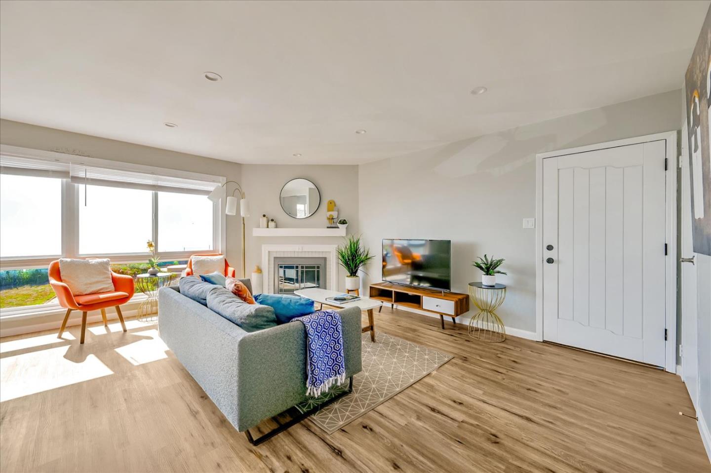 47 Longview DR