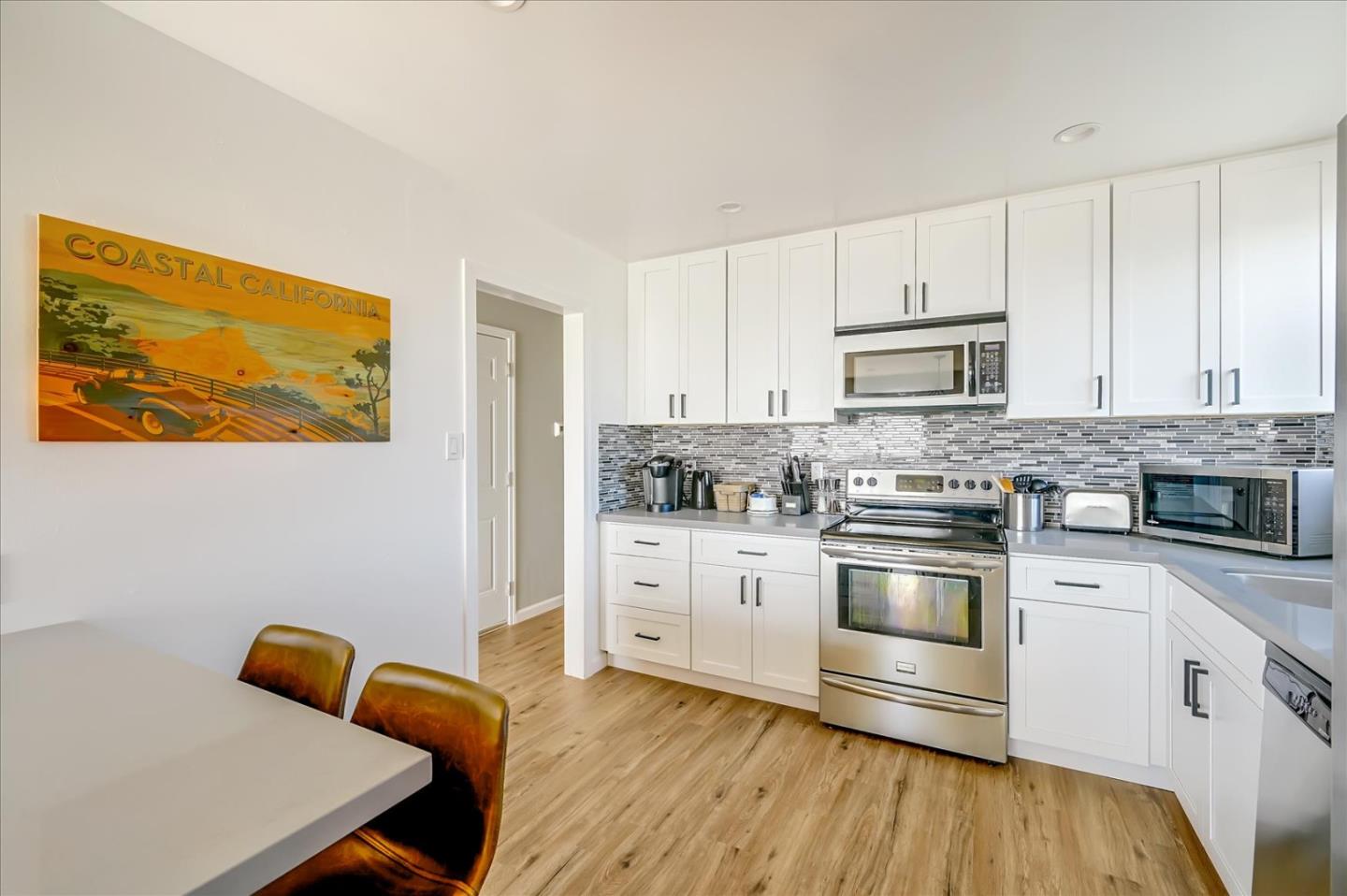 47 Longview DR
