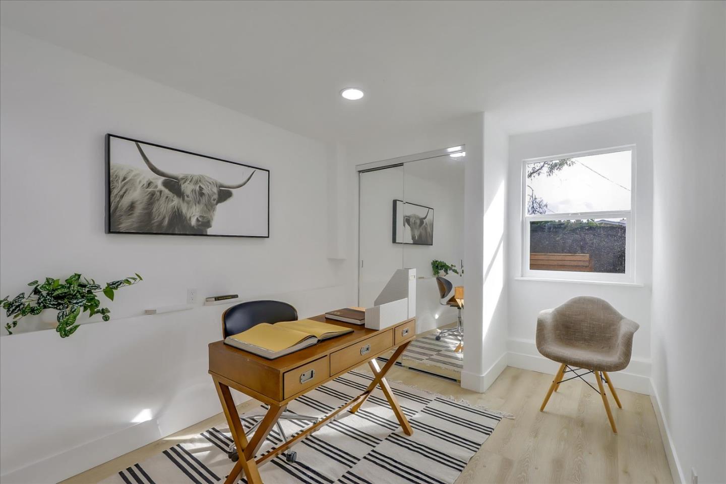 1257 Skyline DR