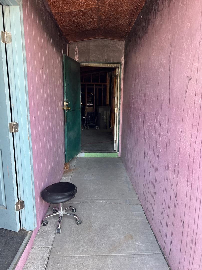 422 Alamo AVE