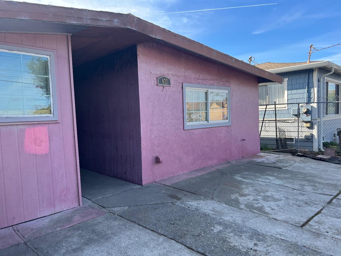 422 Alamo AVE