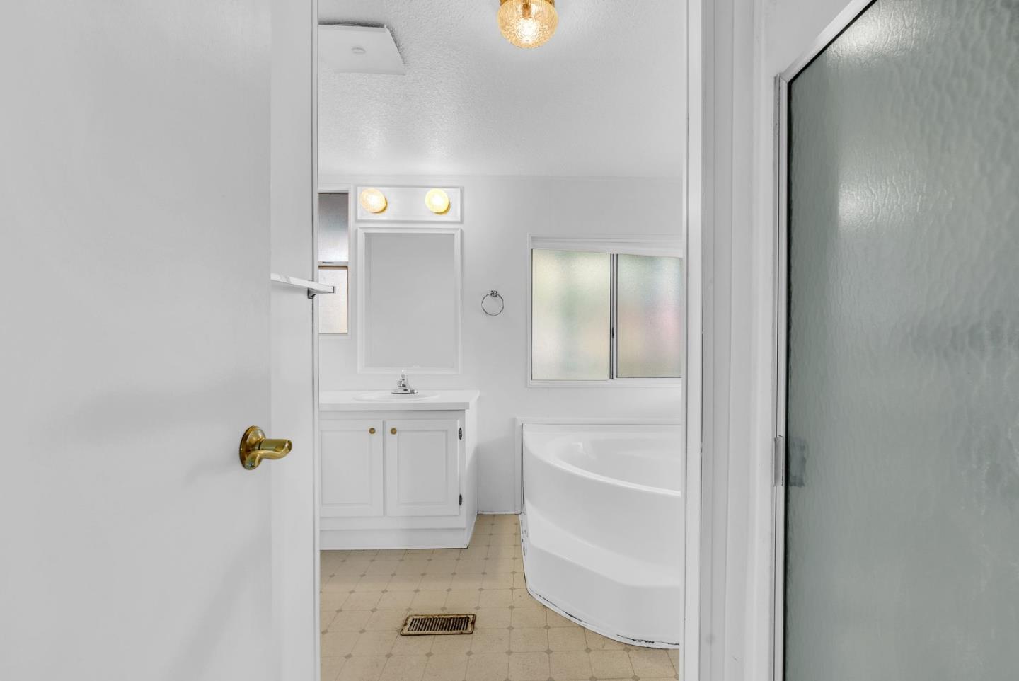 103 Barranca LN 103