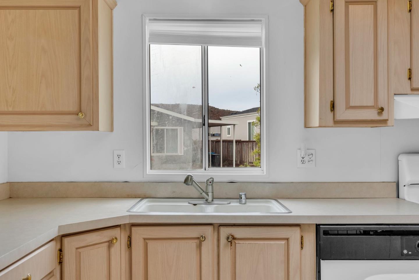 103 Barranca LN 103